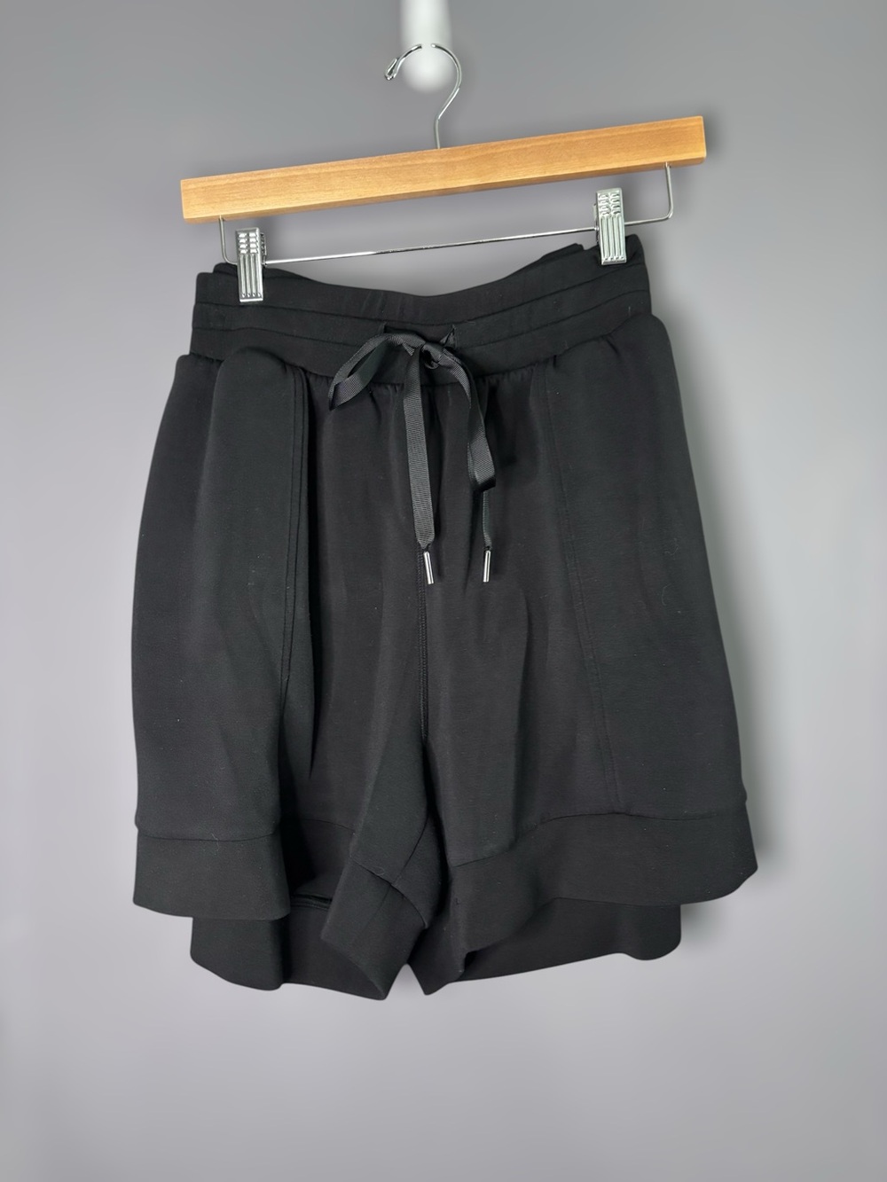 LIVI for Lane Bryant Black Active Pull On Shorts 18/20